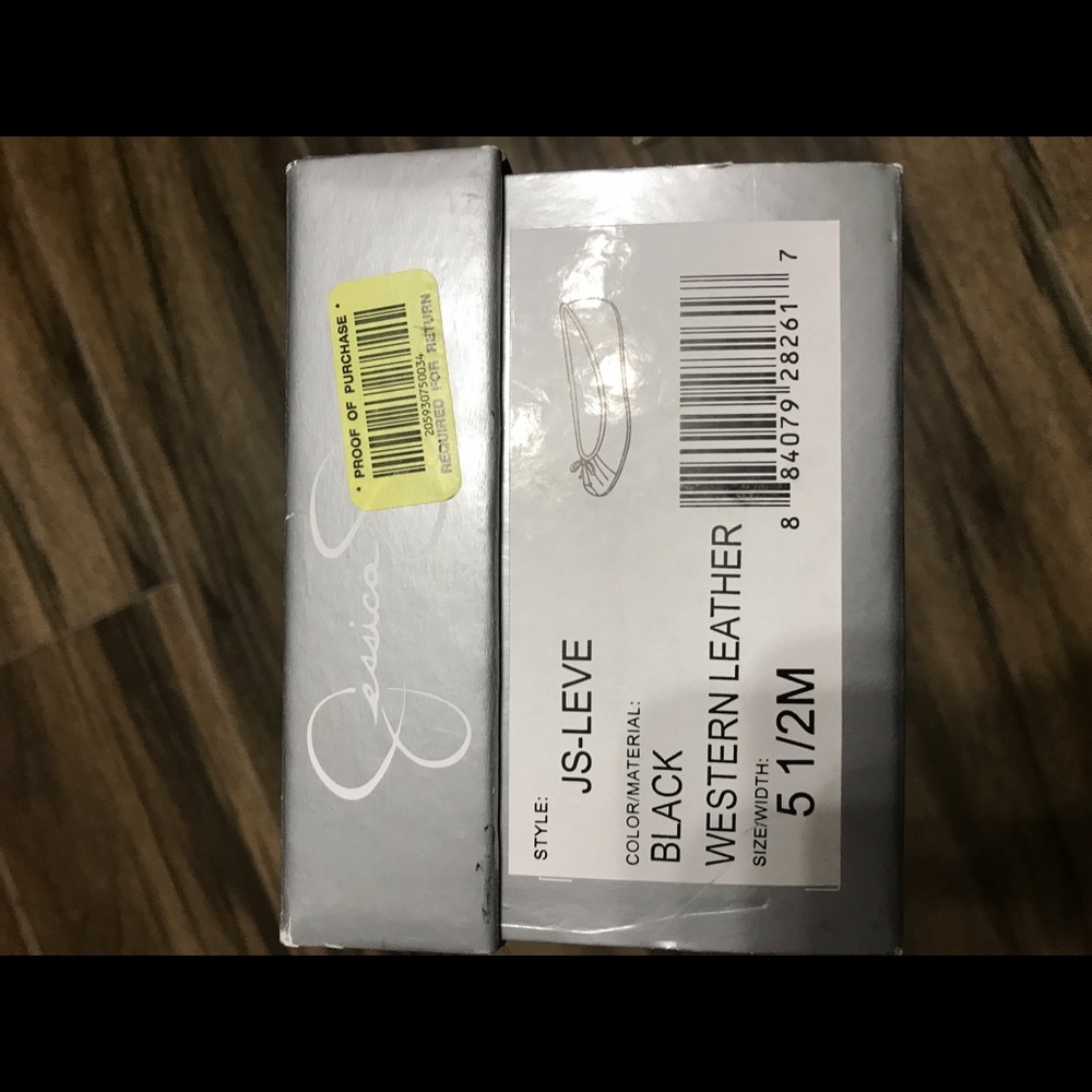 Jessica Simpson Leve 5 1/2 New Black